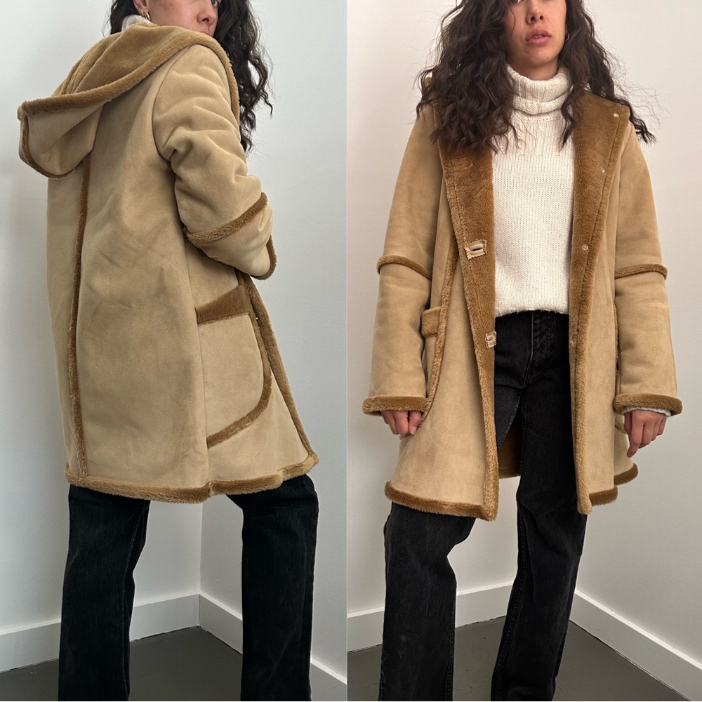 Vintage 90’s Liz Claiborne Camel Tan Sherpa Faux Suede Hooded Winter Coat Size S